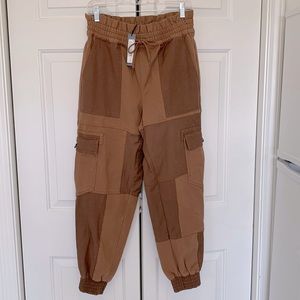 Alice + Olivia cargo pants (with tags)